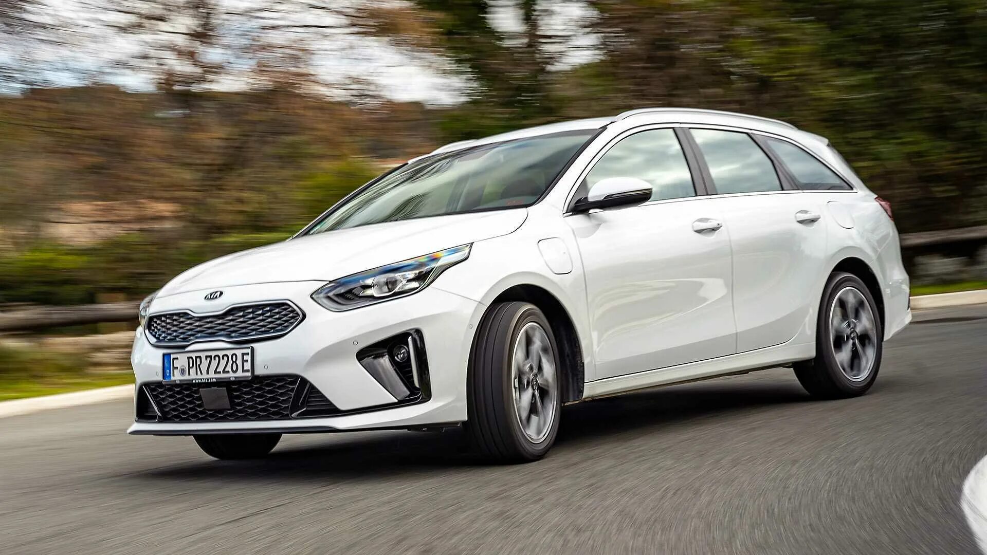 Сид универсал 2025. Kia ceed sw 2025. kia ceed универсал 2025 sw. kia ceed sw 2025. кия сид универсал 2025.