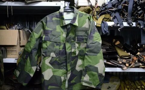 Продам военную
