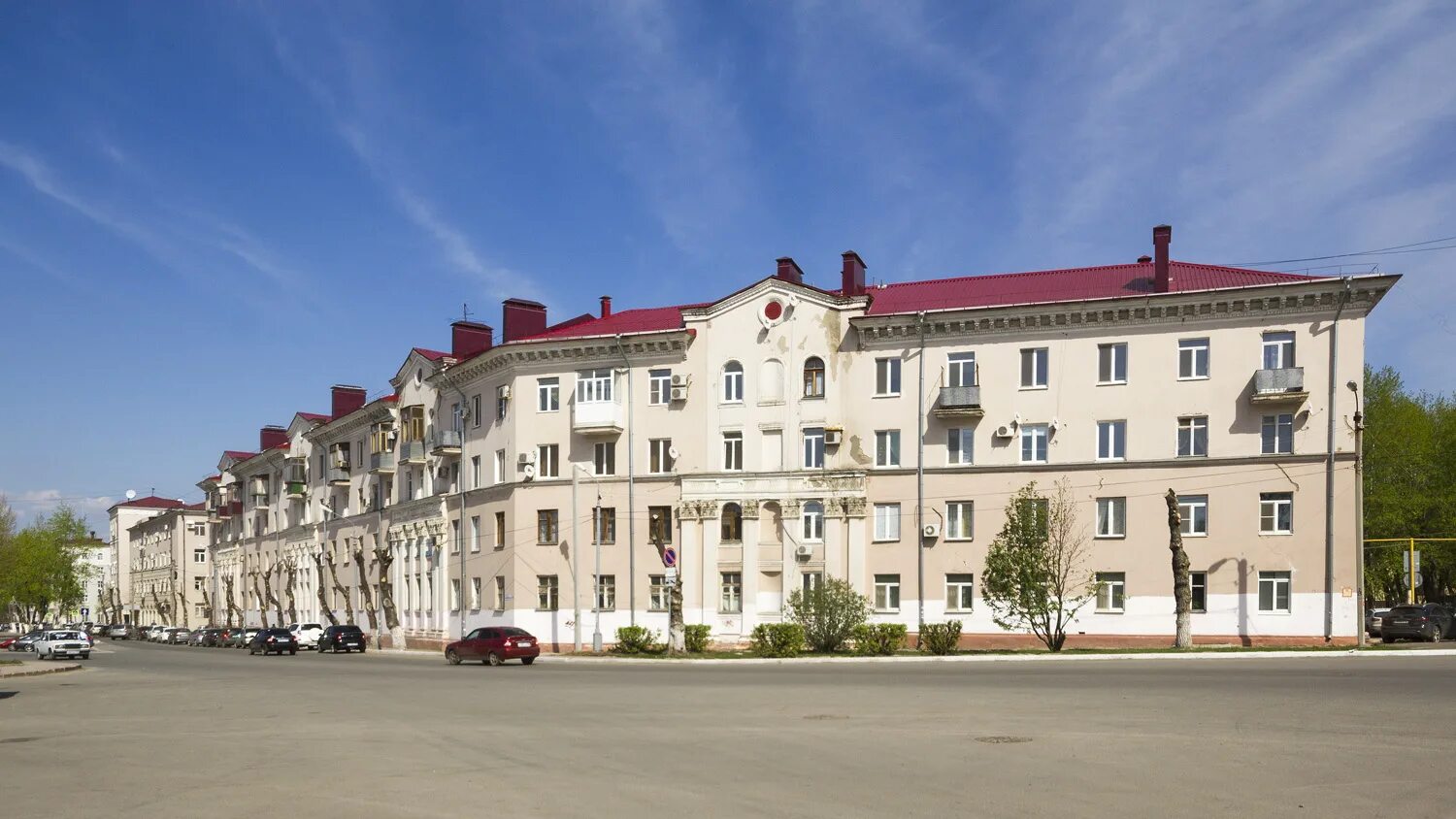 Улица Коммунистическая в Новокуйбышевске