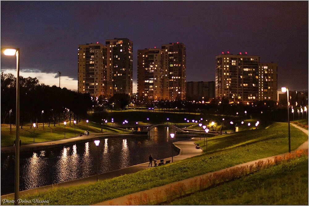 Олимпийский проспект олимпийская деревня. Олимпийская деревня Москва. Олимпийский парк Москва. Парк Олимпийская деревня Москва 2000 г. Пулковский парк ночью.