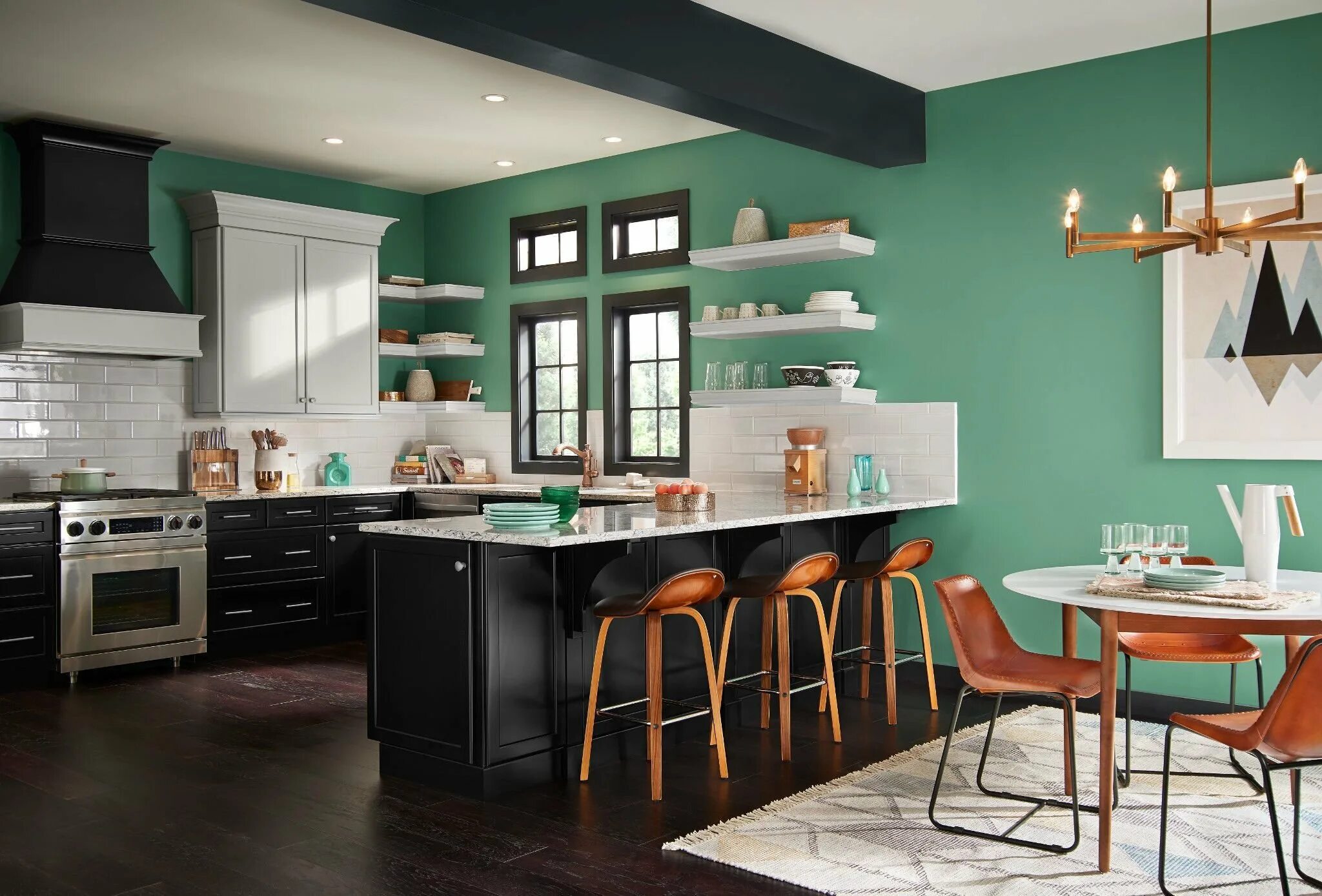 Кухня с зелеными стенами. Салатовые стены на кухне. Кухня изумрудного цвета. Салатовый цвет стен на кухне.