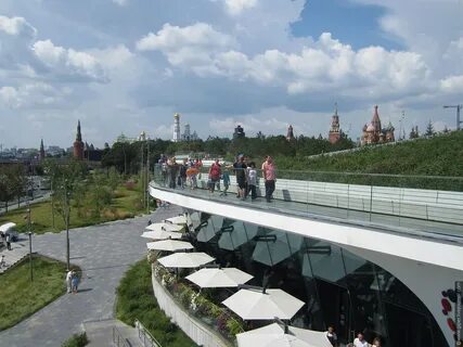 Парк аттракционов зарядье москва