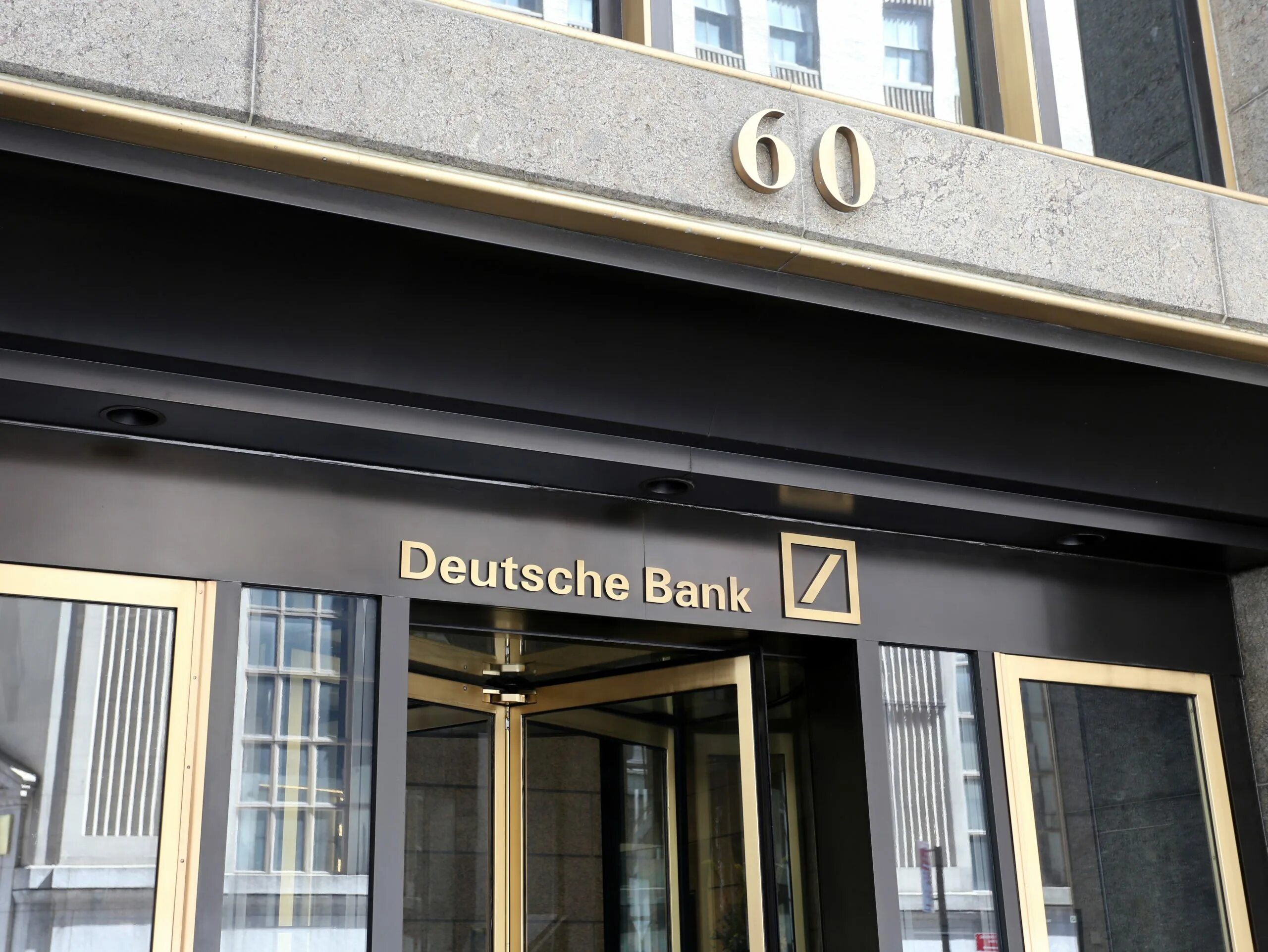 Дойче банк. Дойче банк парк. Дойче банк америка. Банк deutsche bank. Дойче банк глава.