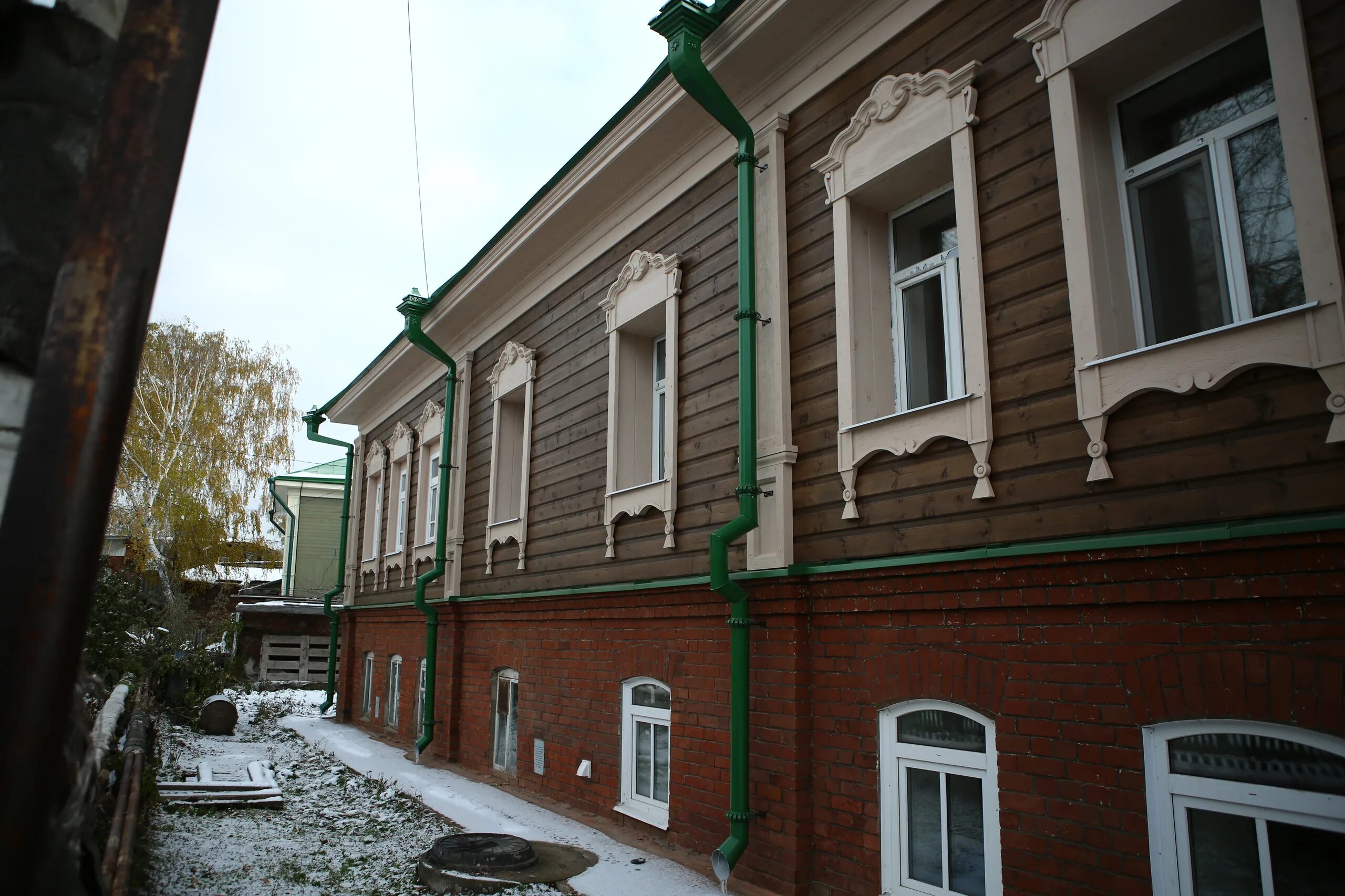 футбольная фигура флэшмоба. томск нужен. посёлок джонка ул гагарина дом 7 квартира 1. томск центр. виды томска.