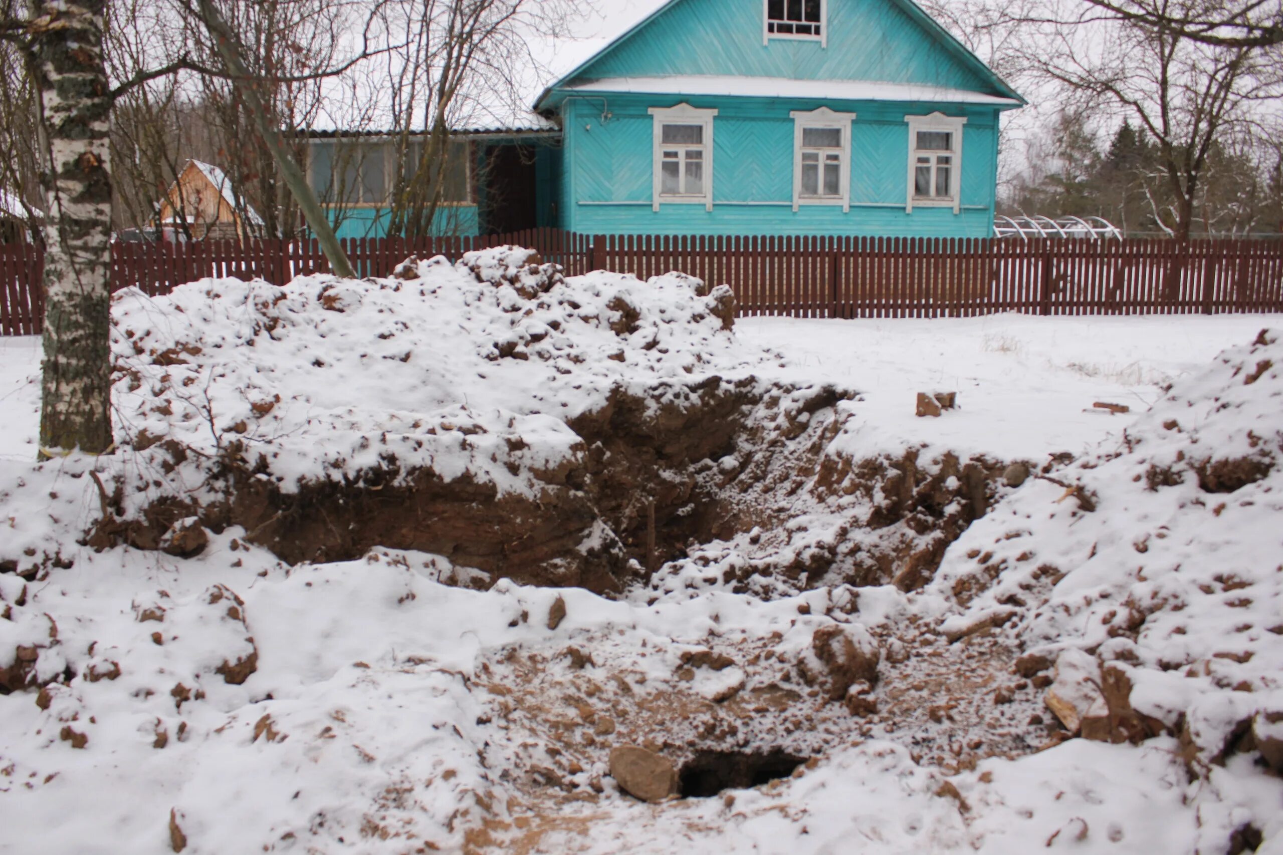 Прогноз погоды устюжна на 10 дней. Д Брилино Устюженский район Вологодская область. Школу в деревне Брилино. Деревня Брилино Устюженского района школа. Жители деревни Брилино.