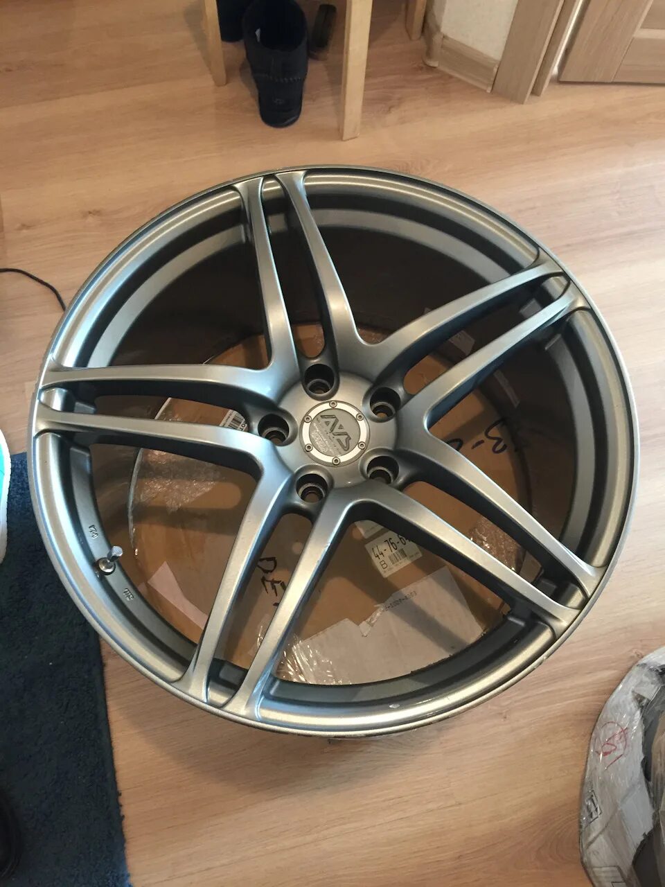 Диски avs model. Диски avs 5. avs 5 диски на ауди. avs model 5. avs model 5 one36.