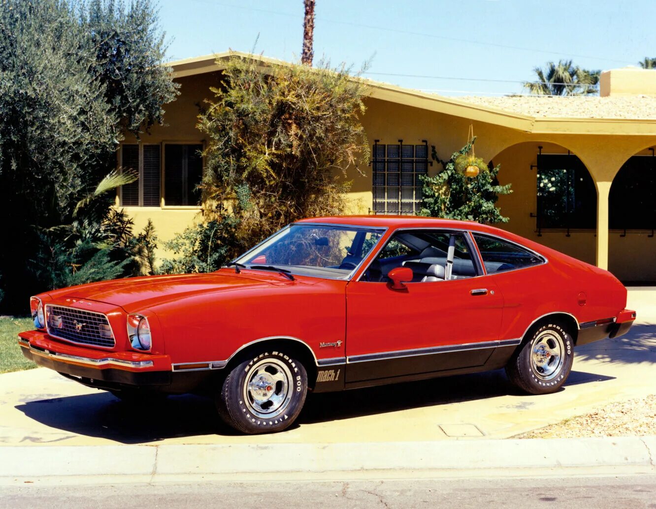 Форт 90. Форд Мустанг 1974. Форд Мустанг 2 1974. Ford Mustang 1974. Форд Мустанг хэтчбек 1974.