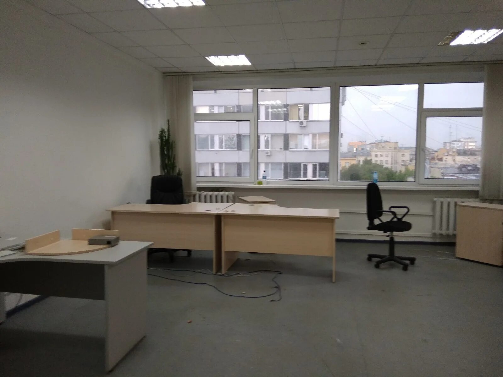 аренда бизнеса новосибирск. коммерческое помещение. аренда бизнеса в новосибирске. коворкинг аренда рабочего места. продается склад или мастерская около 400 кв м в новосибирске.