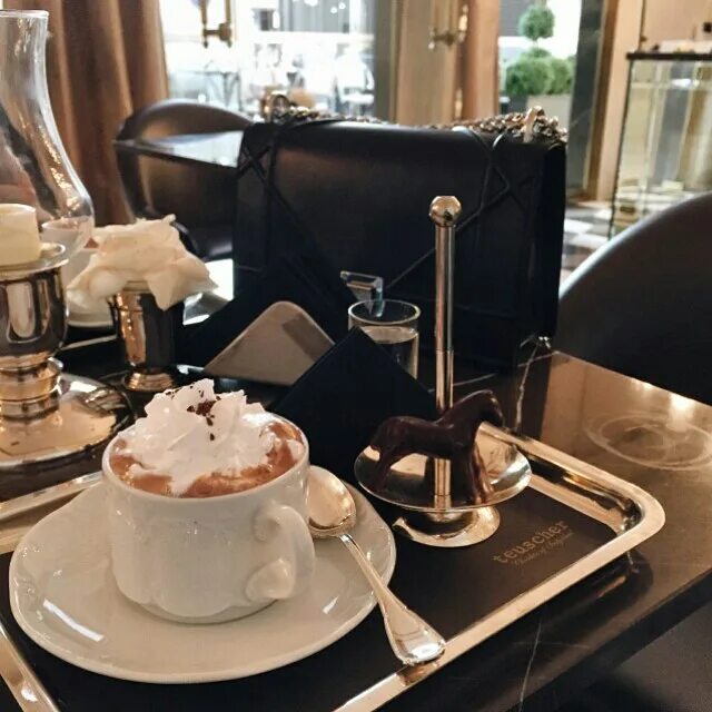 Cappuccino Arte del cappuccino, Arte con latta, Cioccolato