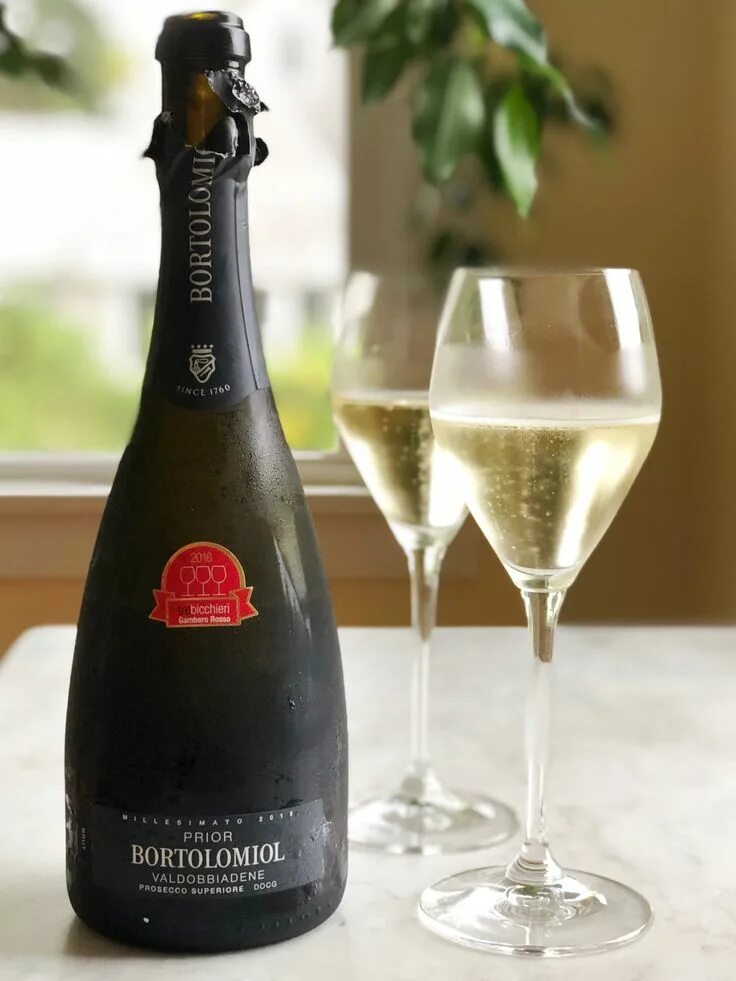 Prosecco ruggeri valdobbiadene. Просекко bortolomiol. bortolomiol valdobbiadene prosecco. шампанское ruggeri prosecco. шампанское руггери просекко.
