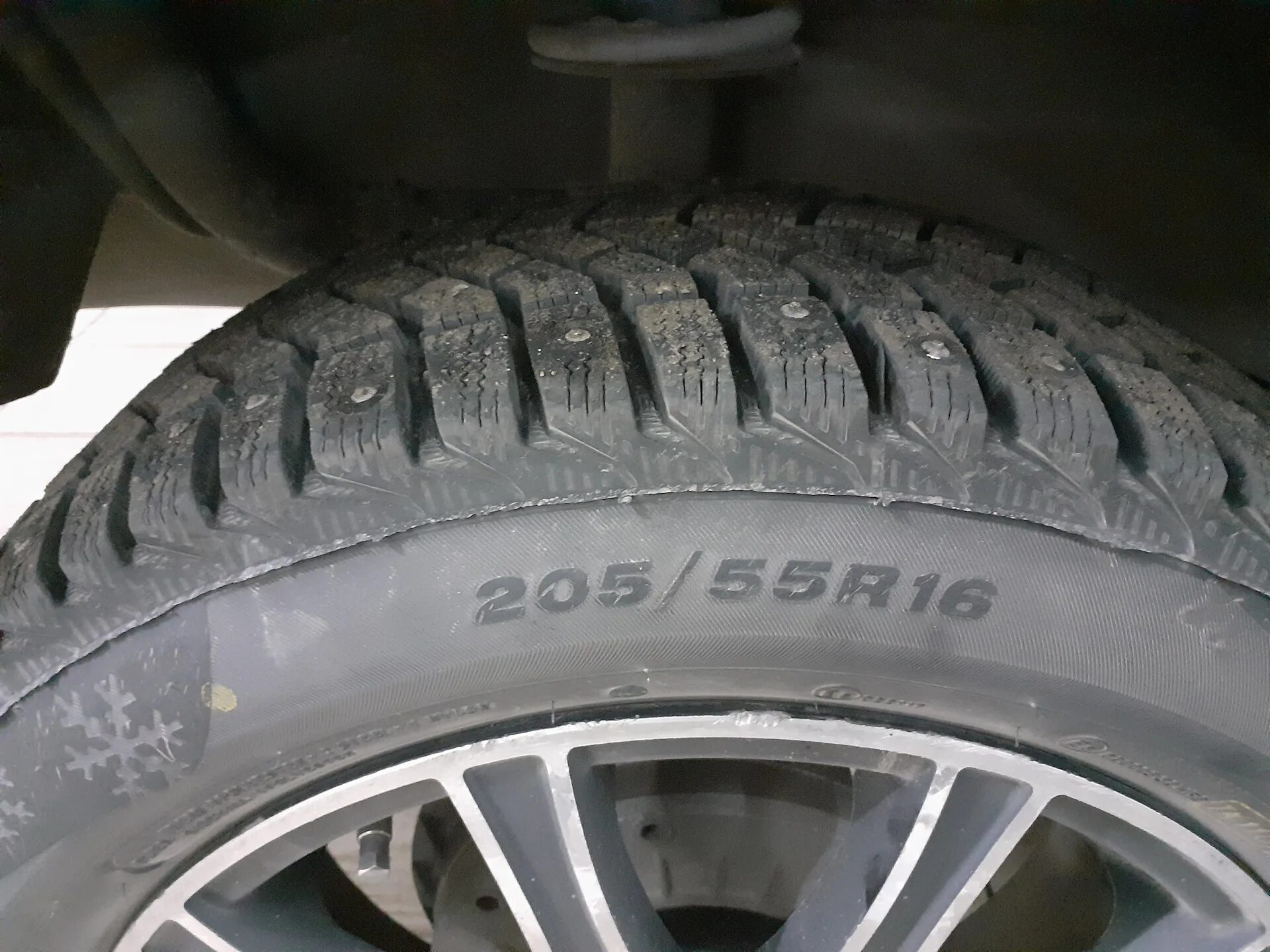 Купить 205.55 16. Омскшина 205/55r16. Шины Виатти 205 55 16 зима. 195/55 R16 зима. Резина 205 55 16 на приору.