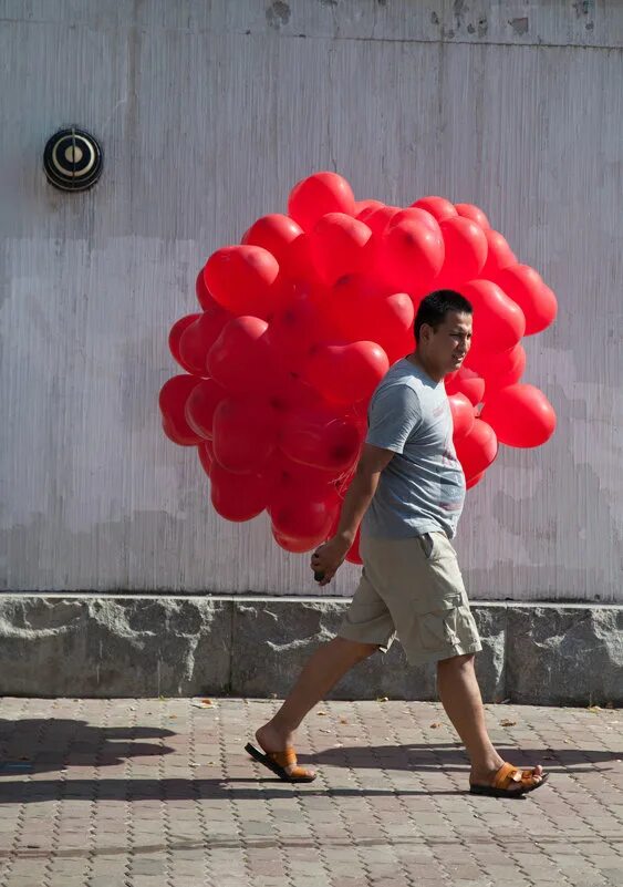 человек праздник. веселая вечеринка. человек праздник отзывы. человек праздник отзывы. человек радостный.
