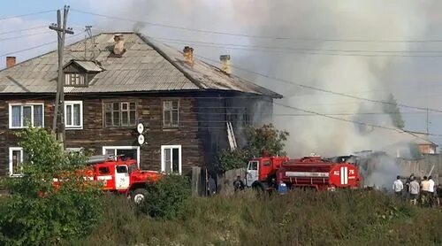 Заря сгорела. Пожар в енисейске 1869. заря горит. на западе за городом горела заря. горящая заря.