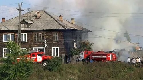 Заря сгорела. Пожар в Енисейске 1869. Заря горит. На западе за городом горела Заря. Горящая Заря.