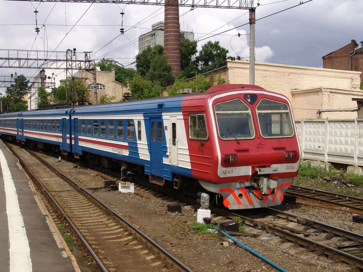 Эт4э. Электропоезд эд4э-0002. Эд4э 001. Э э ж э 4. Э4е10.