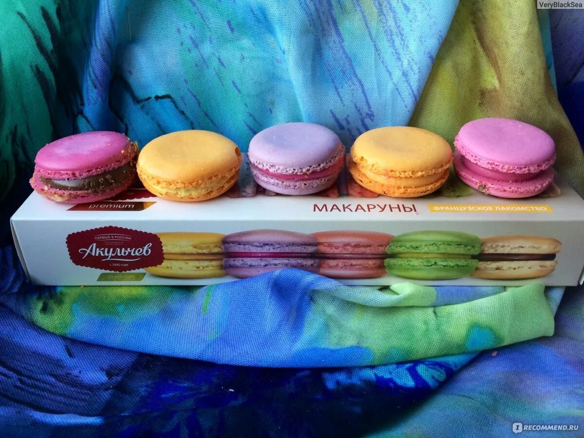 Макаронс Акульчев. Пирожные Акульчев макаруны. Пирожное миндальное Macaron Акульчев. Печенье макарунс Акульчев.