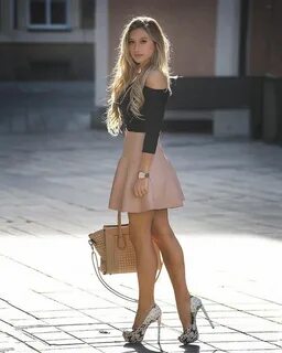 Skirts legs