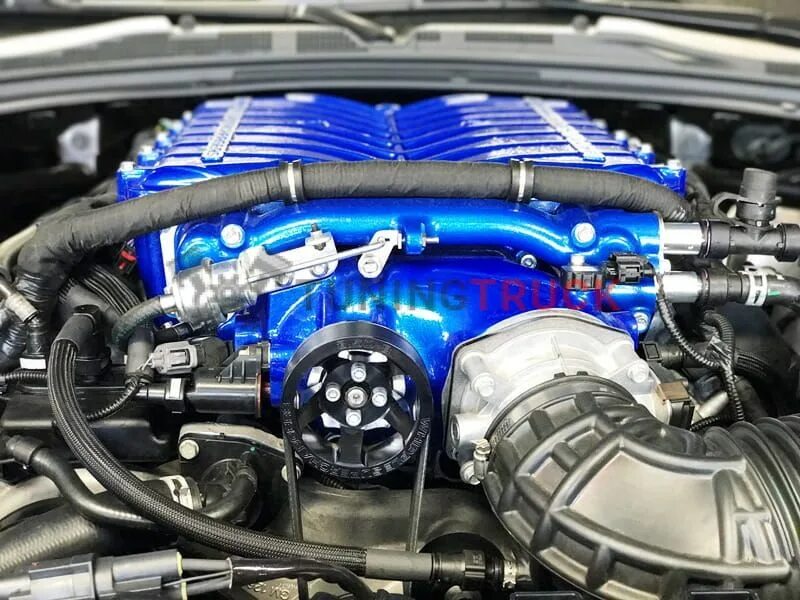 Нагнетатель двигателя. В8 суперчарджер. компрессор supercharger v8. мотор нагнетатель 4d24. opel 2.2 supercharger.