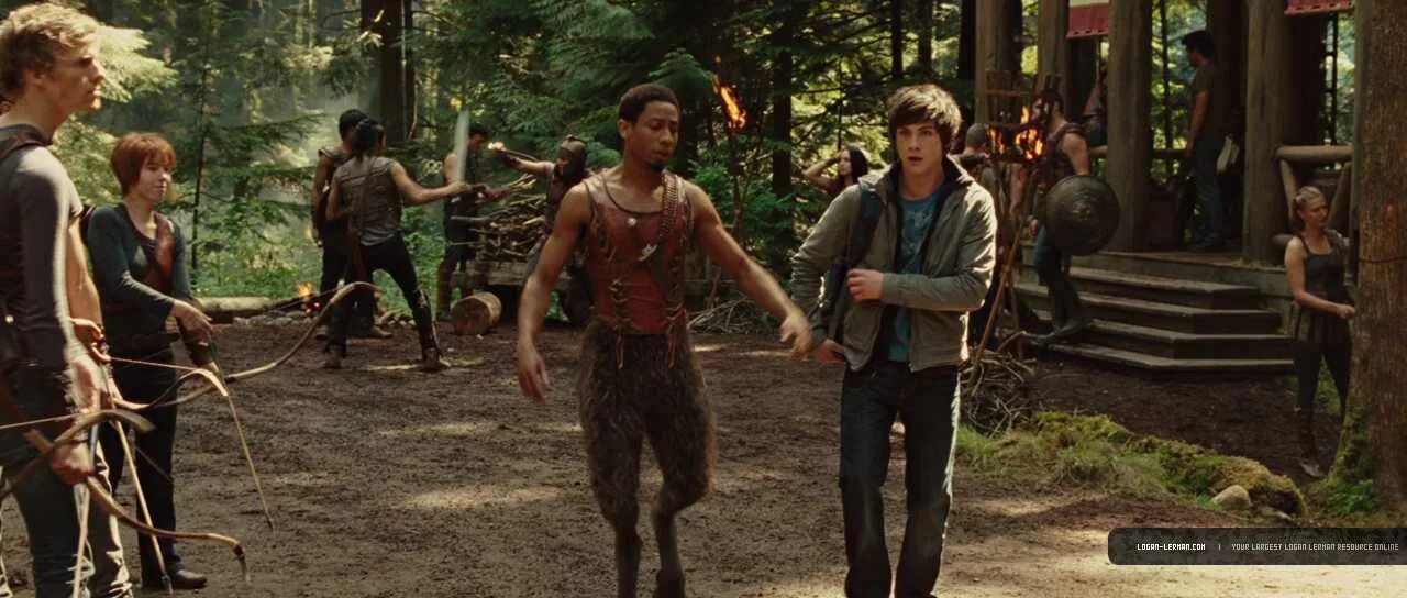 гроувер сатир перси джексон фильм. гроувер перси джексон. перси джексон сатир. перси джексон сатир. гроувер сатир перси джексон фильм.