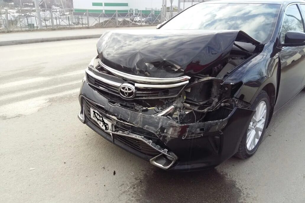 разбитая серебристая тойота камри 40. дтп camry. дтп camry. разбитая тойота камри зимой. разбитая тойота камри.