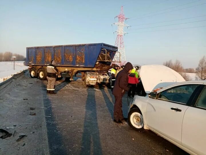Дтп м7 татарстан за последние. В татарстане произошло массовое дтп м7 мензелинском район. м7 трасса мензелинский. дтп на трассе м7 мензелинск.