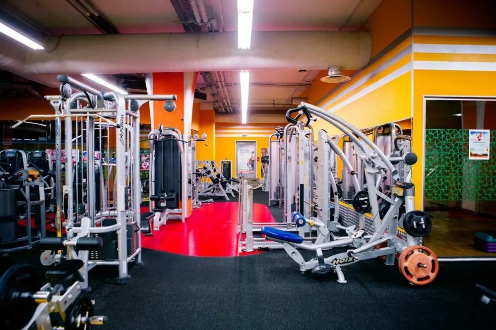 Ультра фитнес. Ресепшн детского центра. Ultra fitness люберцы. Спортзал светофор люберцы. Ультра фитнес светофор.