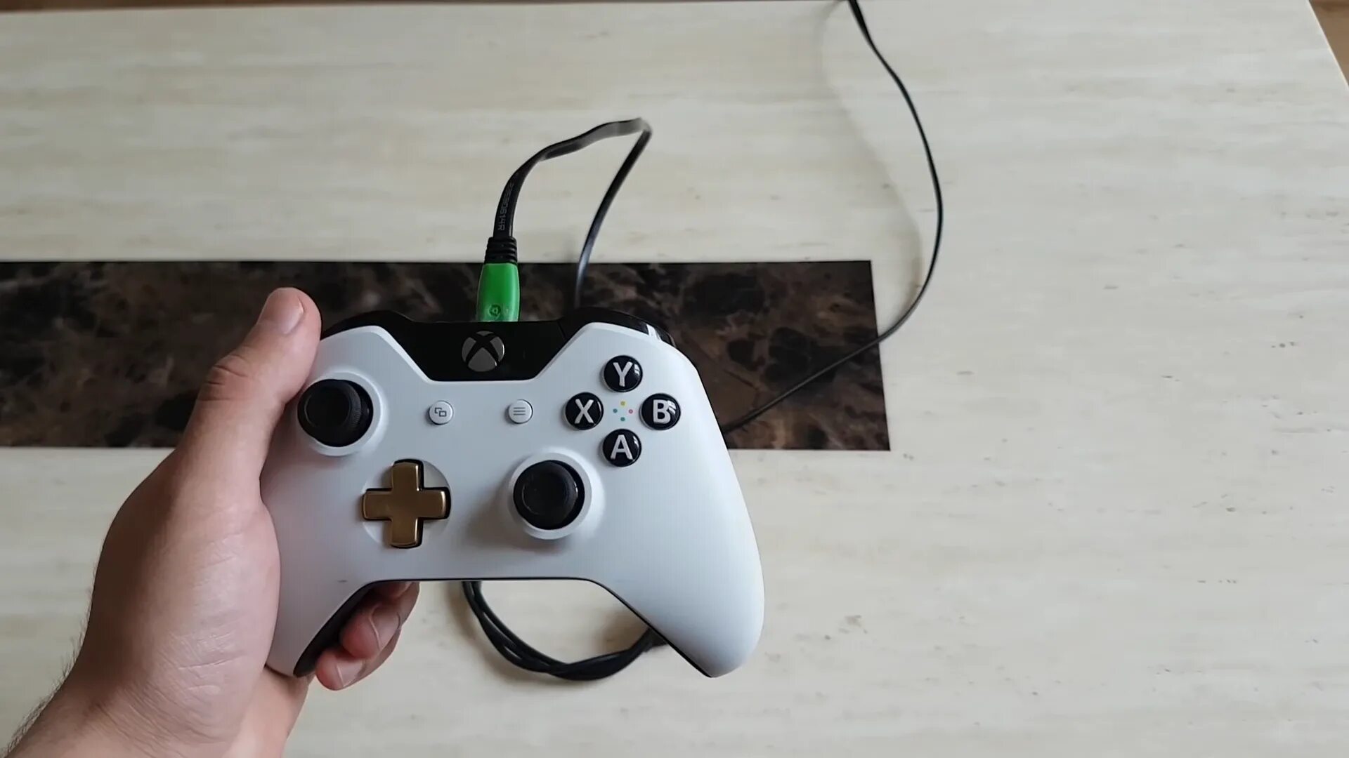 Подключить геймпад Xbox 360 к ПК. Xbox 360 e wired Controller. Геймпад Xbox 360 к ПК через провод. Xbox 1 контроллер USB. Соедини джойстик