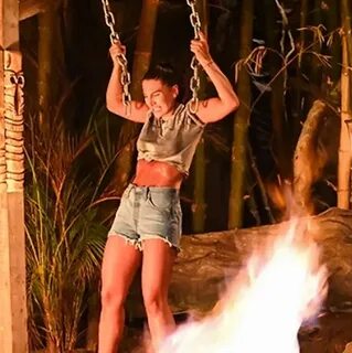 patrizia bonetti abbandona isola è in italia 