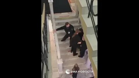 Напал на учителя