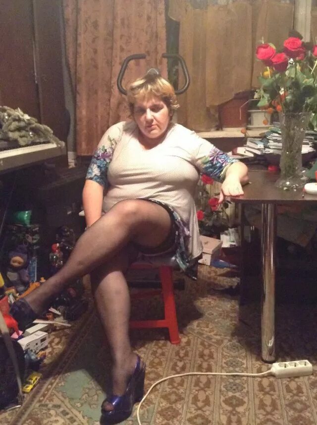 старые женщины из социальных сетей. толстые бабушки из соцсетей. соц сети старухи. старые женщины из соцсетей. толстые женщины в соцсетях.