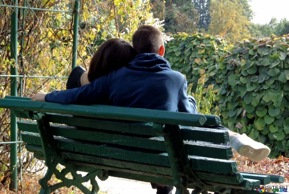 Сад для двоих 55. Свидание в лесу. Сад для двоих 55. Фотосессия в яблоневом саду семейная. Романтический ужин в лесу.