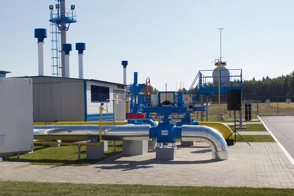 Газопровод отвод. Компрессорные станции магистральных газопроводов трансгаз ухта. Дзержинск-2 газораспределительная станция газопровод. Грс газ станция. Газораспределительная станция грс нефтегазоборудование.