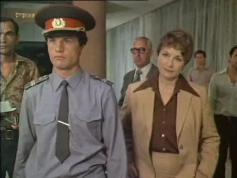 Нет вопросов давно. У матросов нет вопросов (1980).