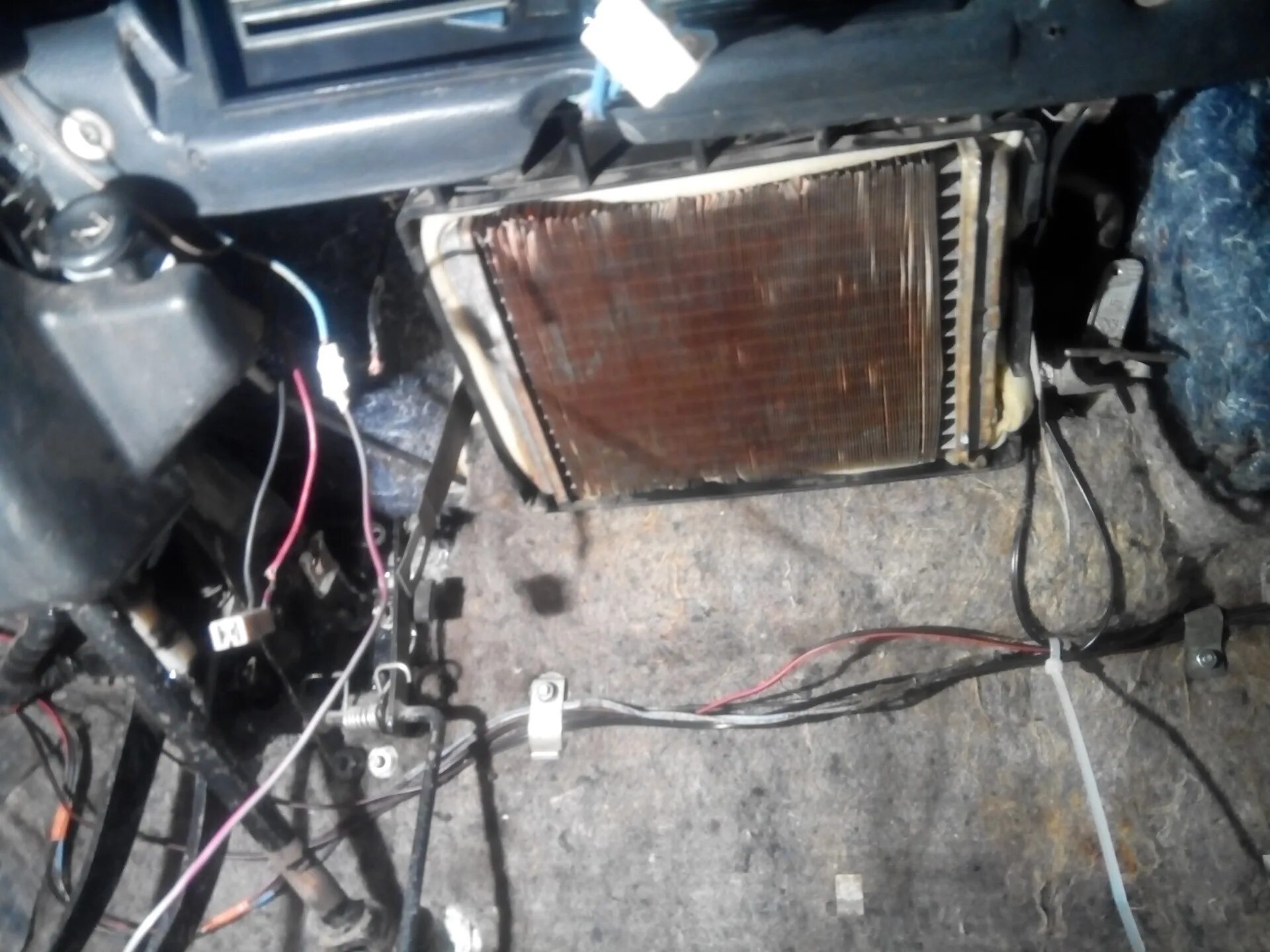 Отопитель салона ока 2001. Печка ваз 1111. Печка салона ока. Отопитель ока 11113. Печка салона ока.