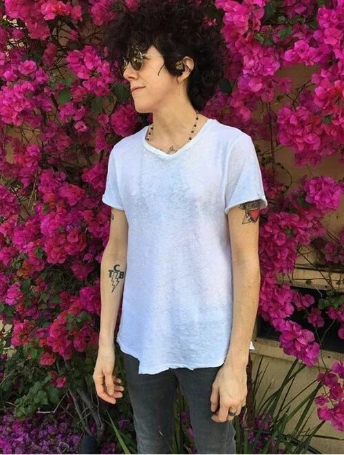 Лп певица биография личная жизнь Pin on Laura P. Ellen page girlfriend, Sara ramirez, Tegan and sara