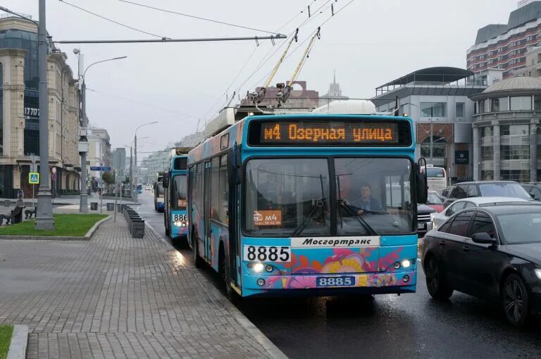 Остановки автобуса м7. Троллейбус м4 Москва. Мосгортранс троллейбус. Троллейбус маршрут м8 Москва. М4 троллейбус маршрут Москва.