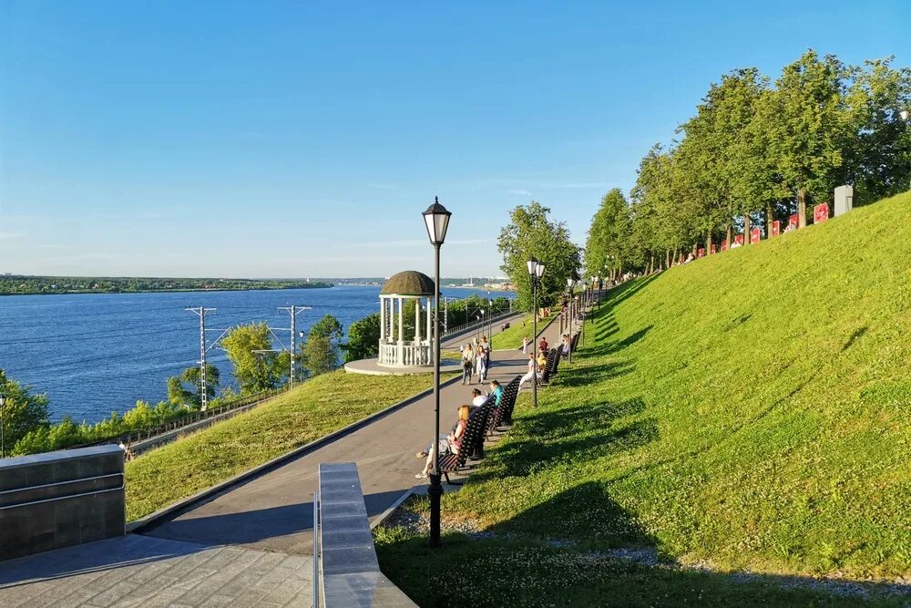 Пермь за 1 день. Ротонда на набережной Пермь. Г.Пермь набережная памятники. Парк в Перми на набережной. Пермь набережная Камы.