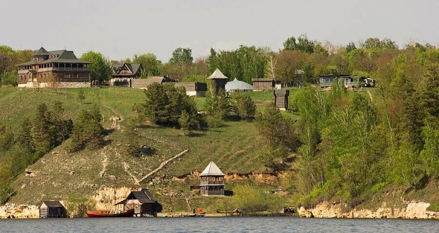 Богатырская слобода жигули. Богатырская слобода самарская область. Село жигули самарская область богатырская слобода. Слобода тольятти. Богатырская слобода самарская область.