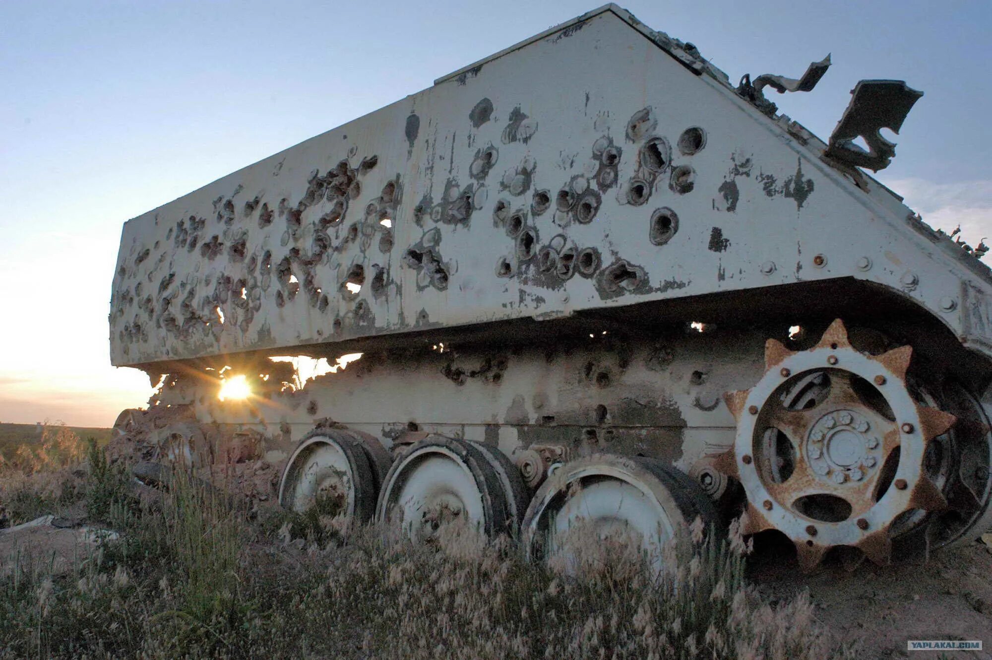 Самое большое пробитие. А-10 Тандерболт пушка. 30 Мм снаряд gau-8. Gau 8 пушка.