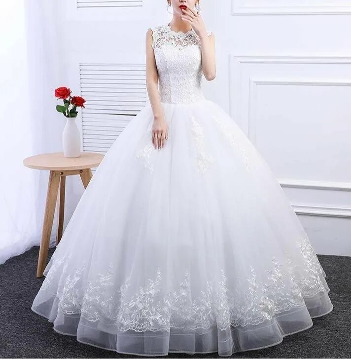 салон свадебных и вечерних платьев. свадебные платья. свадебные платья киров изуми. свадебные платья кемерово каталог с ценами. ослякова екатерина.