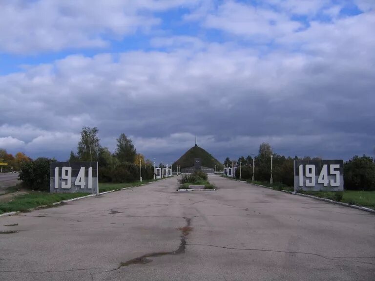 Киреевск ул. Курган бессмертия киреевский район. площадь города киреевск.