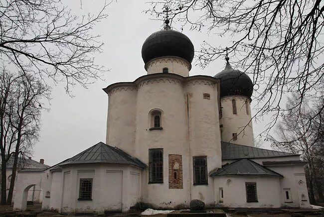File:Собор Рождества Пресвятой Богородицы 5.jpg - Wikimedia Commons