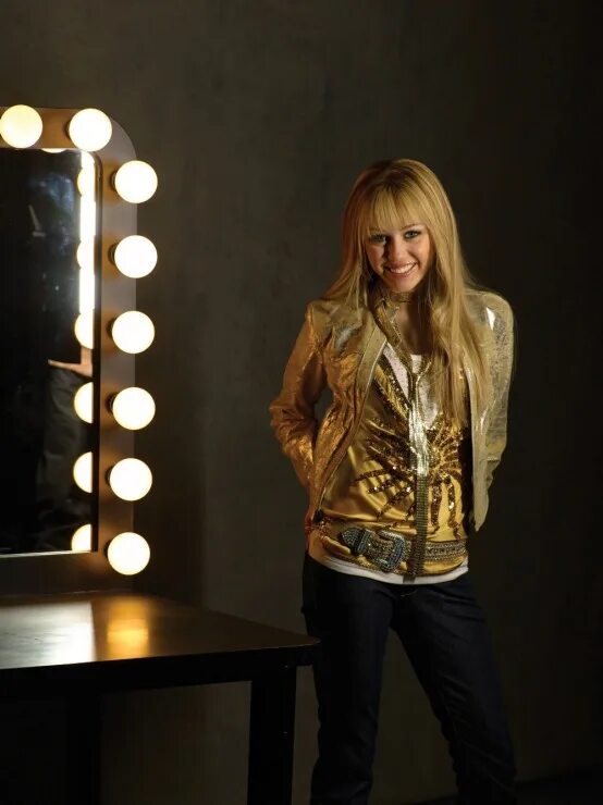 Рико ханна монтана. Hannah montana. Ханна монтана. Ханна монтана 2010. Ханна монтана.