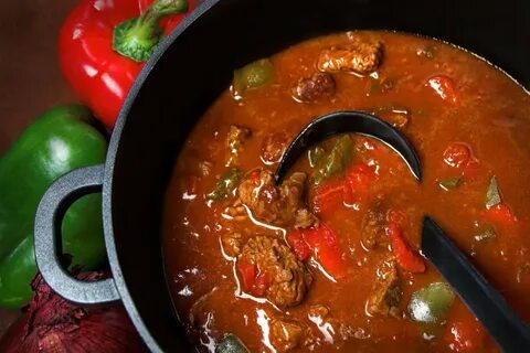 Как приготовить томатный соус с овощами