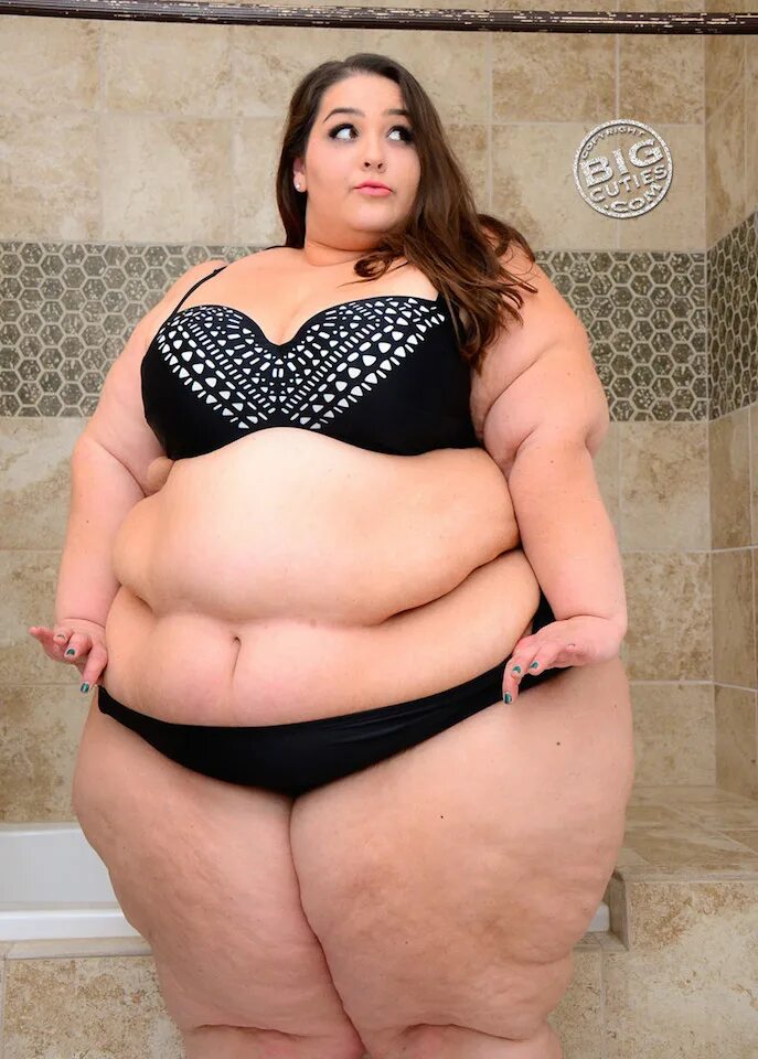 Бесплатные толстых баб. Жирные крупные женщины. Оччччент жирная девушка.