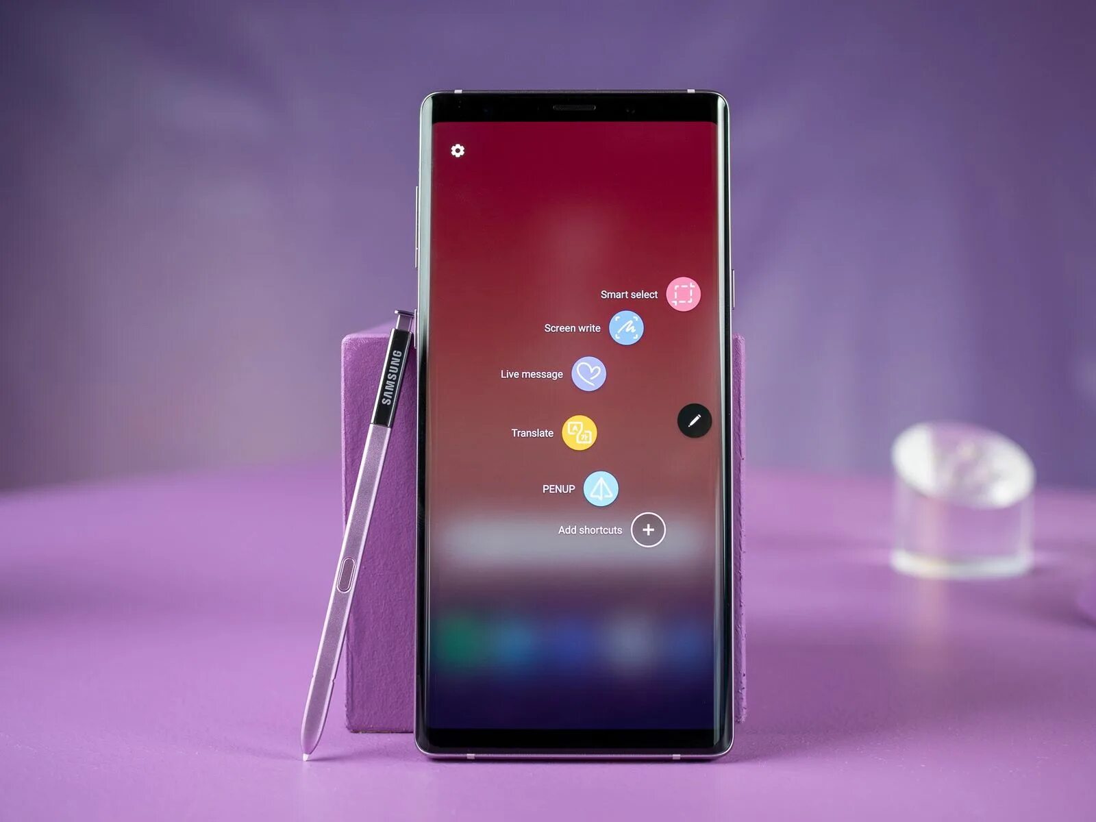 Смартфоны galaxy note 9. Galaxy note 9 one ui 3.0. необычные смартфоны будущего. прямоугольные смартфоны 2025. смартфон the one 9 фиолетовый.