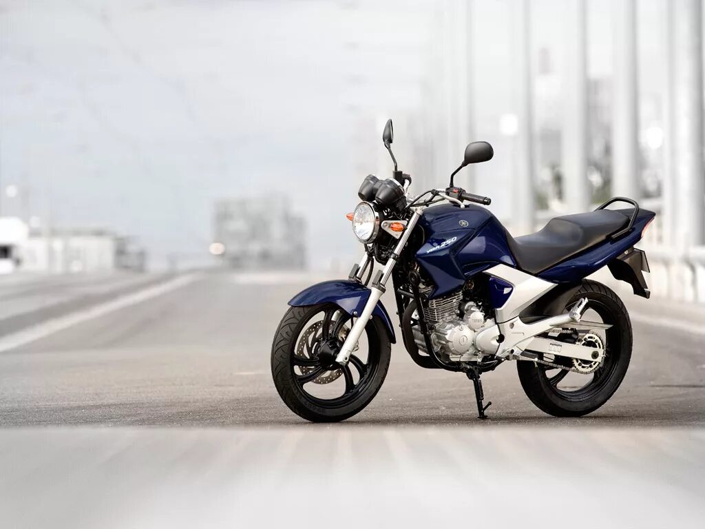 Yamaha YBR 250. Мотоцикл Yamaha YBR 250. Хонда юбр 250. Ямаха 250 дорожный.