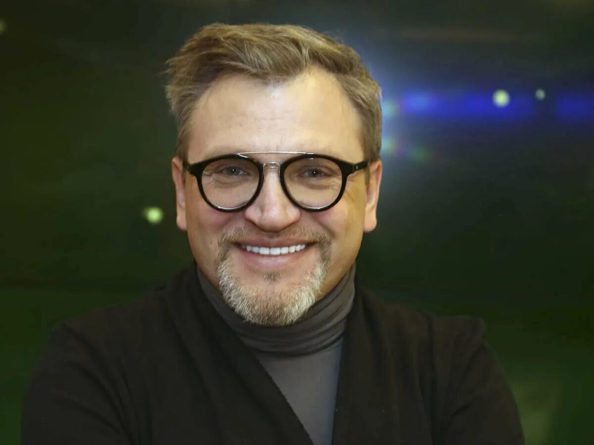 Ведущий время сколько лет. Ведущий время сколько лет