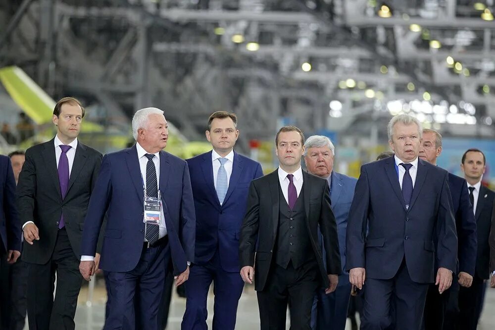 Самолет мс 21 последние. Мс-21 выкатка. мс-21 последние новости на сегодня.