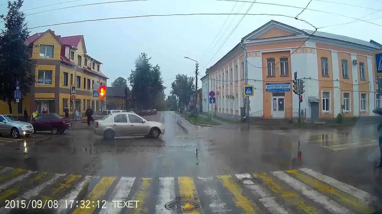 Ул ленинградская 32 город боровичи. Боровичи новгородская область. Улица коммунарная боровичи. Боровичи ул ленинградская 2в. Улица коммунарная боровичи.